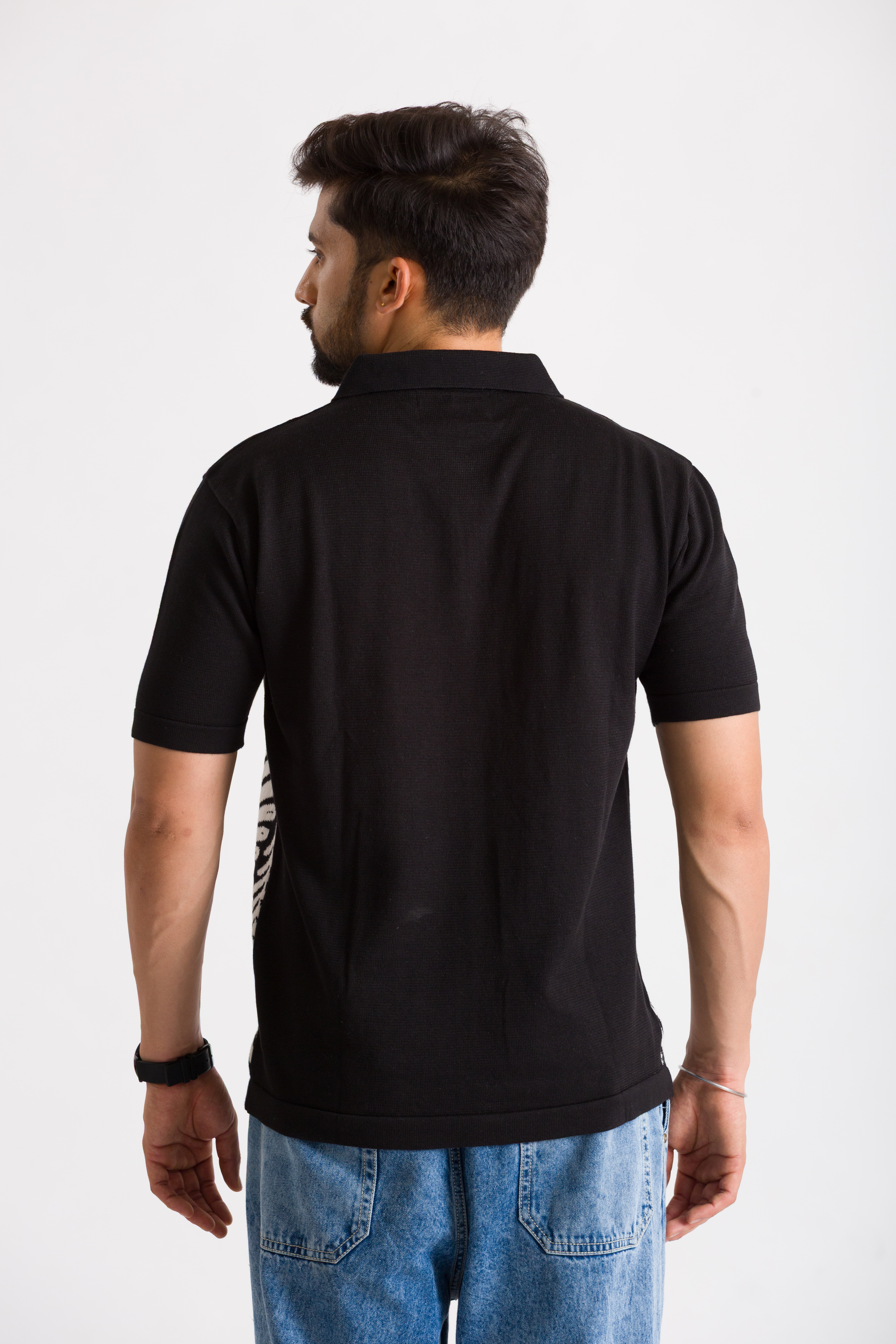 Knitted Black Leaf Design T-Shirt